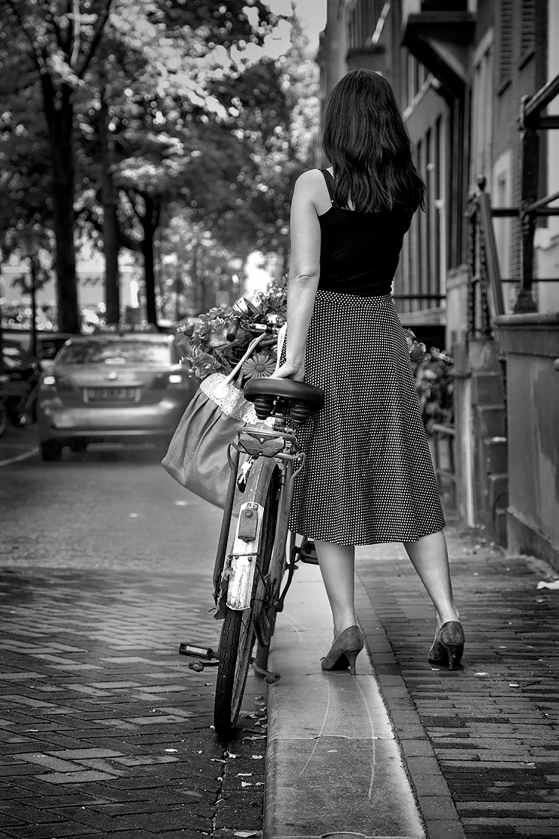 Chica con bicicleta